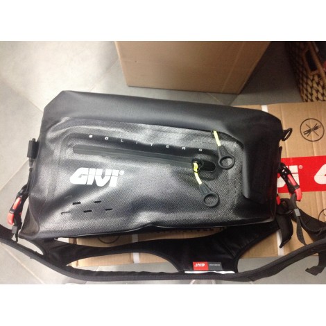 Borsa serbatoio givi grt705 water prof  gravel-t